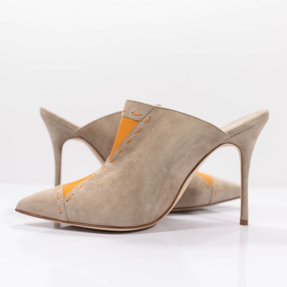 Manolo Blahnik Epafrodito Suede Mules - Picture 7 of 15